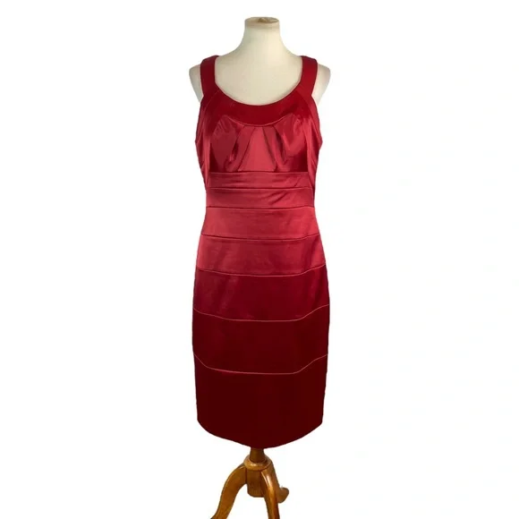 dressbarn red dress Dressbarn Dress Women's Size 12 Red Lace Sleeveless Zippered Back Casual Formal